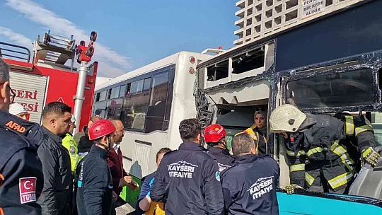 Kayseri'de 2 halk otobüsü çarpıştı: Çok sayıda yaralı var