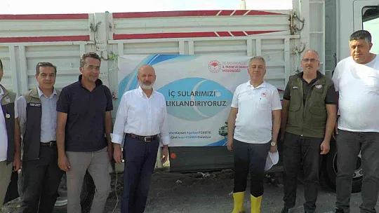 2 milyon yavru sazan balığı sularla buluşturuldu