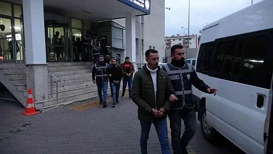 Kayseri'de aranan şahıslara şok operasyon: 17 gözaltı
