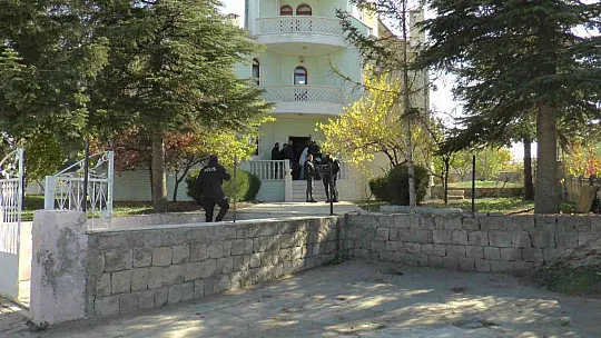Kayseri'de bir evde yaşlı çiftin cesedi bulundu