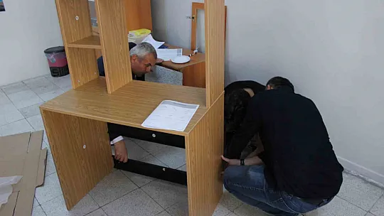 Kayseri'de çalışma masası ve kitaplığı olmayan öğrenci kalmayacak