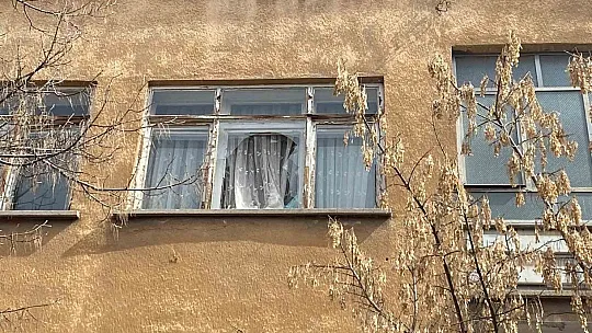 Kayseri'de dehşet: Kavga ettikleri şahsı 2 kattan aşağı attılar
