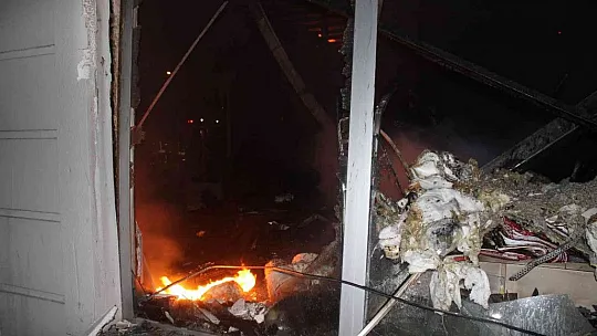 Fabrikada korkutan yangın