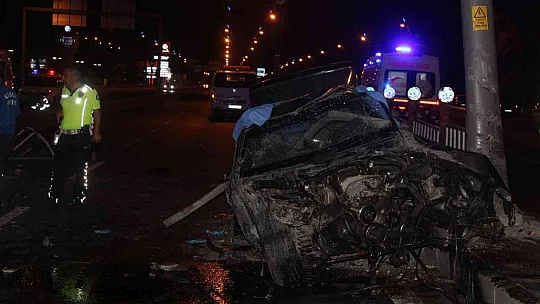 Feci kaza: 2 ölü, 2 yaralı