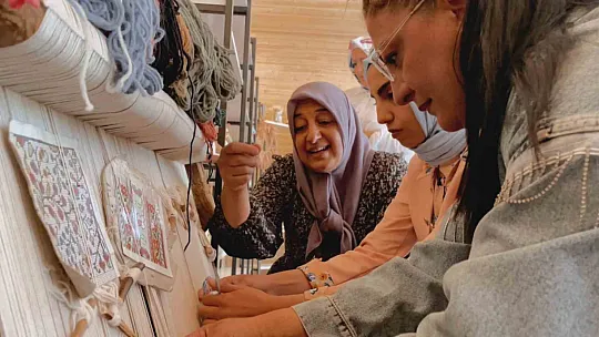 Ürünlerini vatandaşlarla buluşturuyorlar