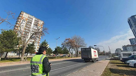 Kayseri'de kış lastiği denetimleri sürüyor, cezası bin 152 TL