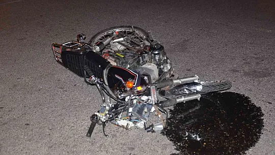 Kayseri'de motosiklet otomobile çarptı: Ağabey öldü, kardeş yaralı!