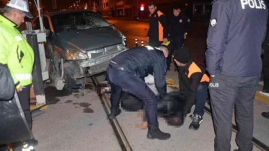 Kayseri'de motosiklet otomobile çarptı: Ağabey öldü, kardeş yaralı!
