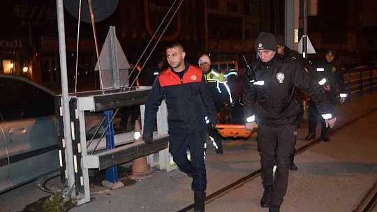 Kayseri'de motosiklet otomobile çarptı: Ağabey öldü, kardeş yaralı!