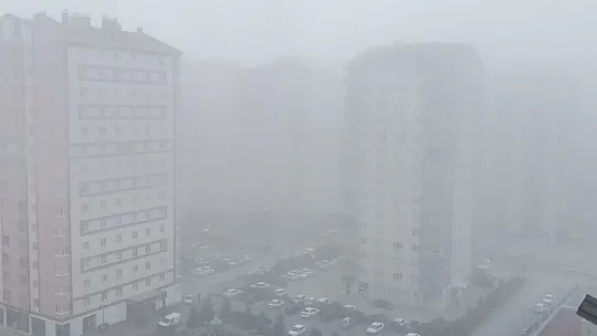Kayseri'de sis etkili oldu