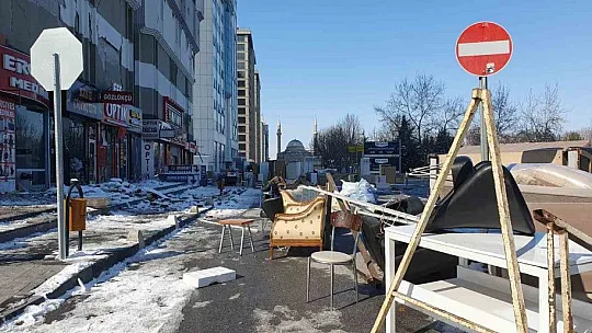Yıkım için o binada tahliyeler başladı