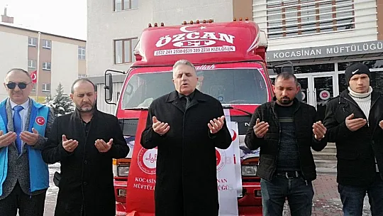 Kayseri'den deprem bölgesine 4 tır yardım
