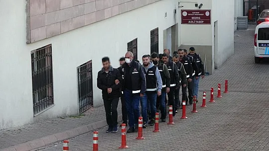 Kaçakçılık operasyonunda 5 tutuklama!