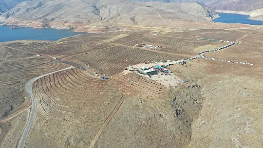 Kuşçu'da, ağaç dikme etkinliği...