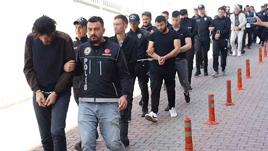 Kayseri'nin en büyük operasyonu 31 gözaltı...