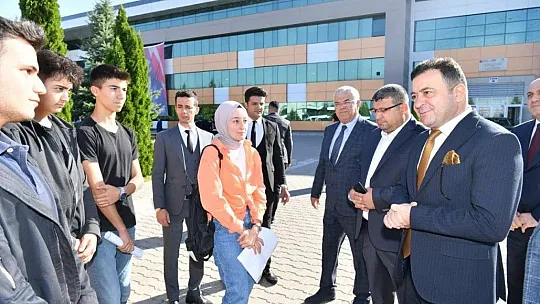 OSB Teknik Koleji'nde yeni Eğitim Yılı, törenle açıldı