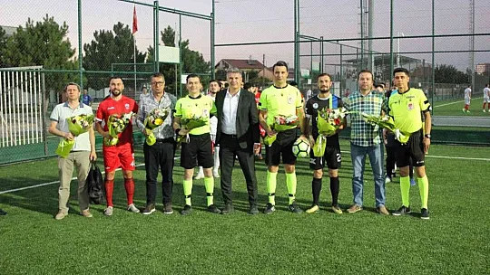 Gültepespor: 1- Kayseri Simya Koleji: 1