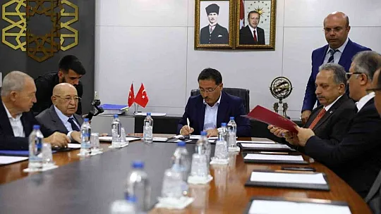 Kayseri Valiliği'nde 2 protokol birden imzalandı