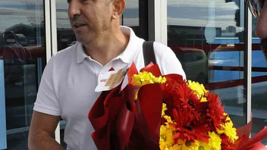 Kayserispor'un yeni teknik direktörü Uçar'dan ilk açıklama