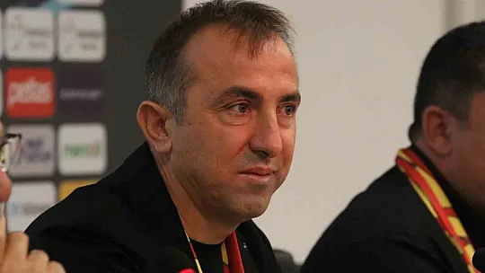 Kayserispor'da Recep Uçar imzayı attı