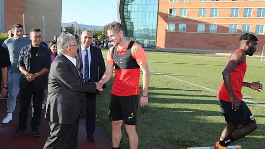 Vali Gökmen Çiçek'in ilk açıklaması ne oldu? Kayserispor Haberleri