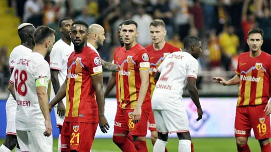 Kayserispor yerini korudu