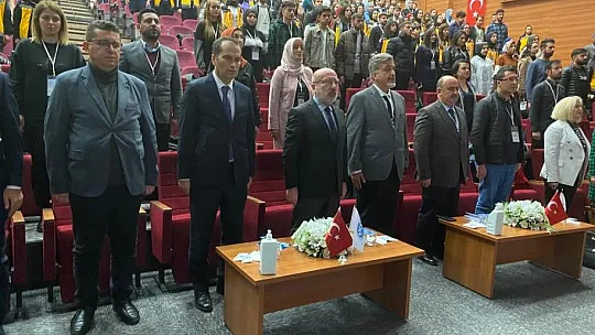 KAYÜ'de 'Paramedik' anlatıldı