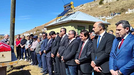 Kazada hayatını kaybeden hakim son yolculuğuna uğurlandı