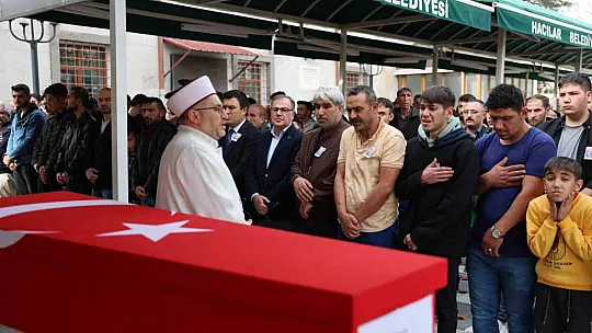 İzzet Talay son yolculuğuna uğurlandı