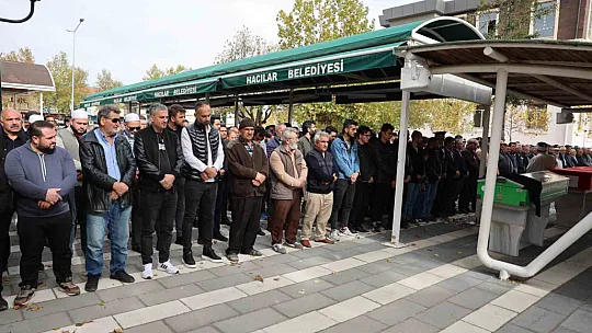 İzzet Talay son yolculuğuna uğurlandı