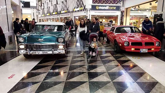 Klasik tutkunları KUMSMALL'da buluştu