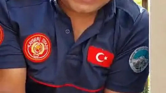Kedi bakın nereye sıkıştı