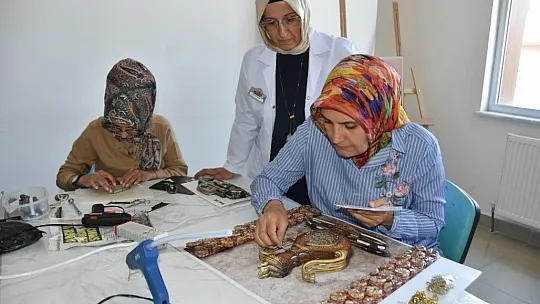 Kocasinan Akademi, 71 branşta 47 bin 651 kişiye eğitim verdi