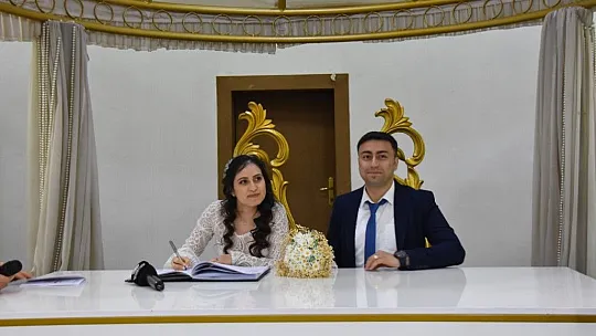 Kocasinan'da bir günde 23 çift, mutlu yuvaların temelini attı