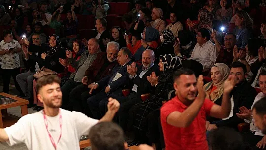 Neşet Ertaş'ı Anma Gecesi duygulandırdı...