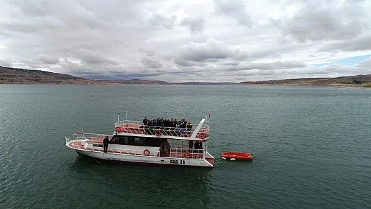 Çolakbayrakdar: Yamula, Türkiye'nin su sporları merkezi olacak!