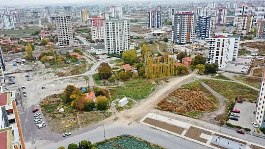 Çolakbayrakdar: 25 bin metrekare büyüklüğünde büyük bir park yapılacak
