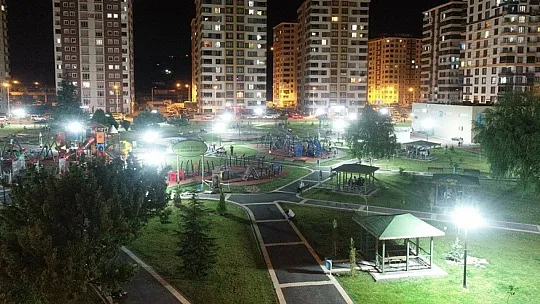 Kocasinan'ın estetik görünümlü parkları görsel şölen sunuyor