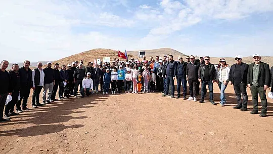 Başkan Gülsoy: Ağaç dalıyla gürler...