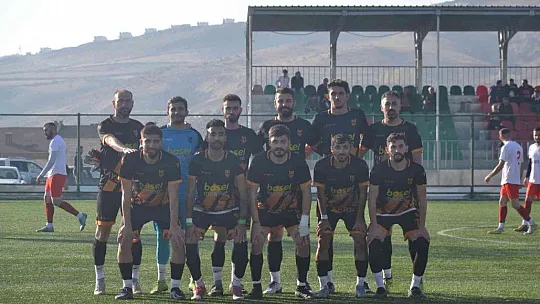 Liderden, Gençler'e 6 gollü tarife...