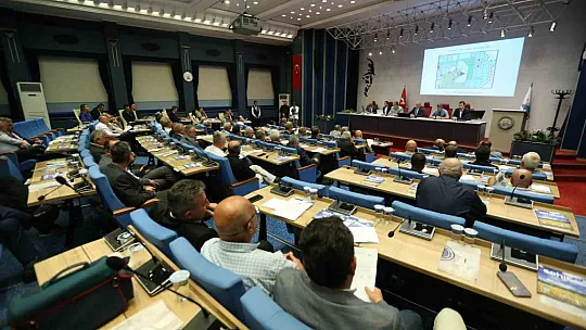 Mehmet Özhaseki ismi bulvara verilecek