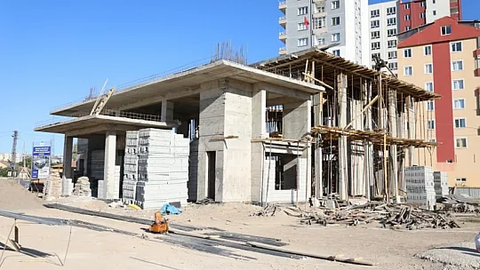 Melikgazi Belediyesi, Adem Tanç Cami'nin yapımına devam ediyor