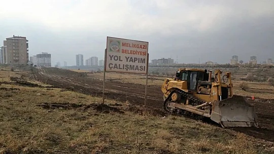 Melikgazi Belediyesi Asfalt Çalışmalarına Devam Ediyor