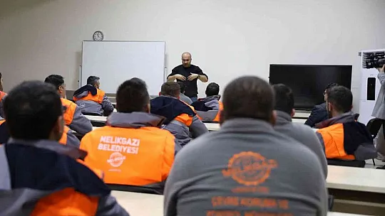 Melikgazi'de personele eğitim veriliyor