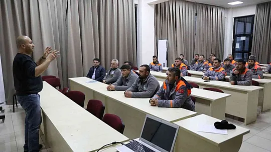 Melikgazi'de personele eğitim veriliyor
