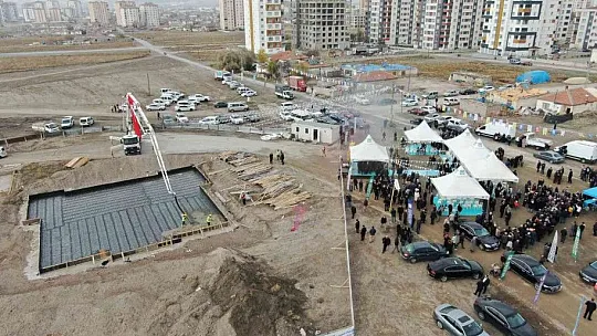 Melikgazi'de hayırsever desteği ile Hisar Cami'nin temeli atıldı