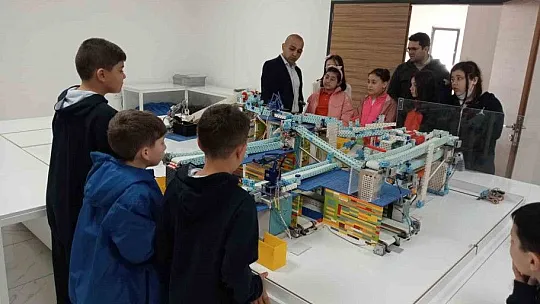 Hummalı bir çalışma yapılıyor