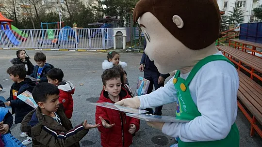 Melikgazi'de, miniklere sıfır atık anlatılıyor