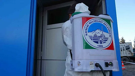 Melikgazi'den depremzedelere 'mobil yardım' yapılıyor