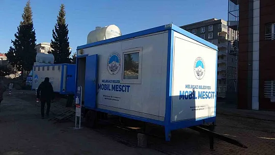Melikgazi'den depremzedelere 'mobil yardım' yapılıyor